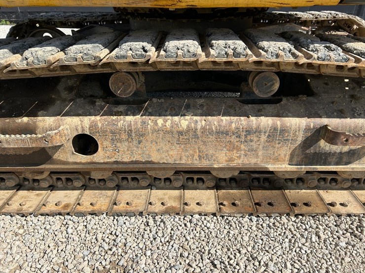 komatsu-pc138us-lc-8-image-19