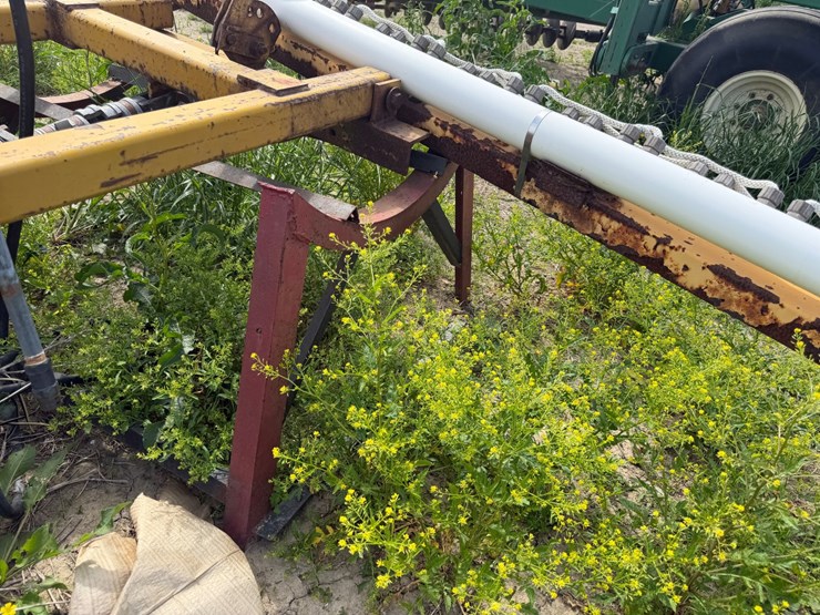 #46925-•-(2)-fuel-tank-stands-image-5