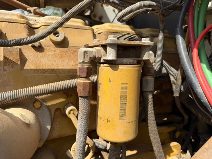 1998-freightliner-108sd-plus-image-38