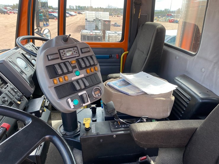 2007-freightliner-fc80-image-60