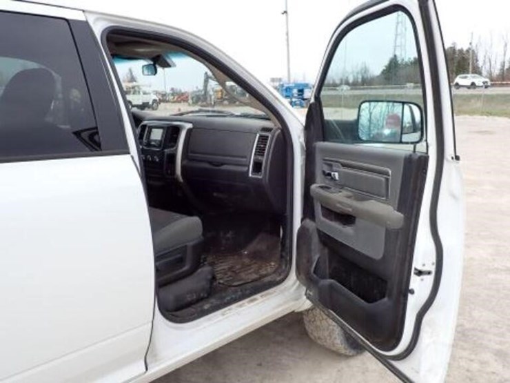 2018-ram-2500-hd-image-38