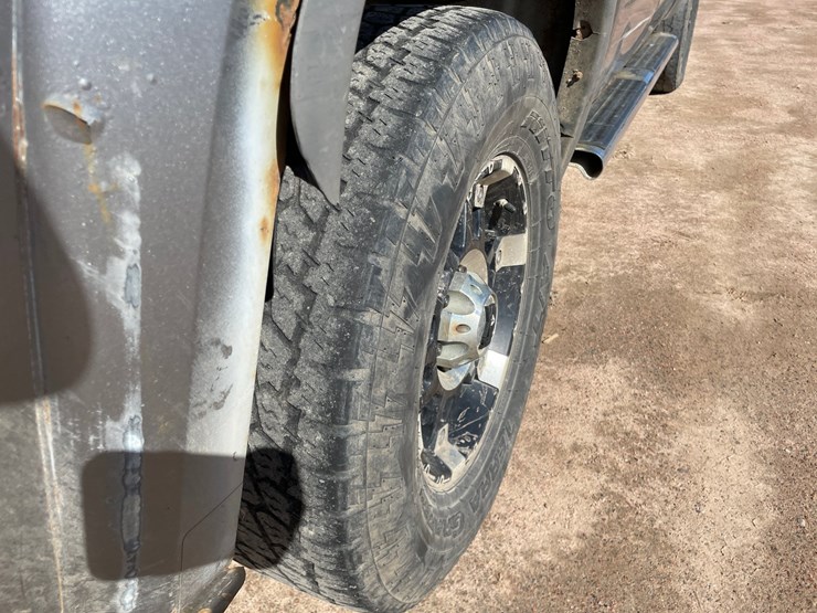 2009-gmc-1500-image-24