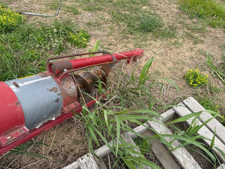 #46916-•-hutchinson-10-32-32'-grain-auger-image-10