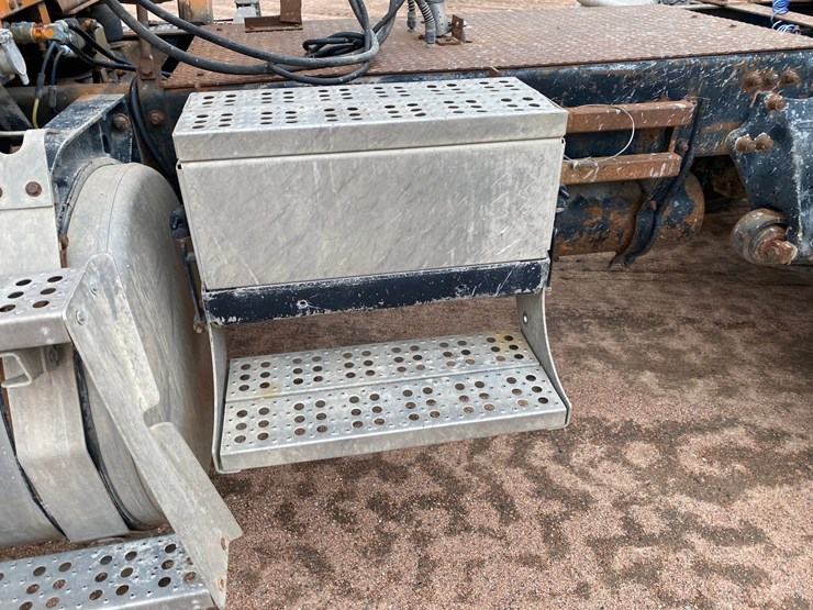 1995-cummins-m11-image-12