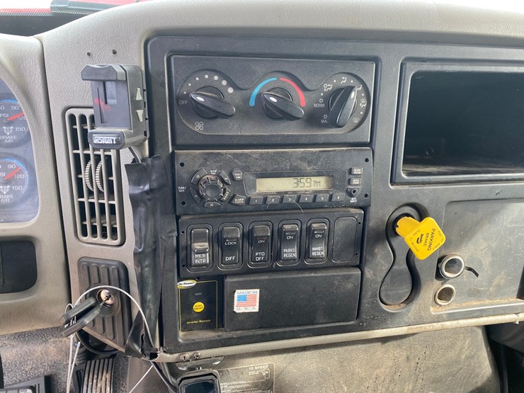 2010-international-4400-sba-image-47