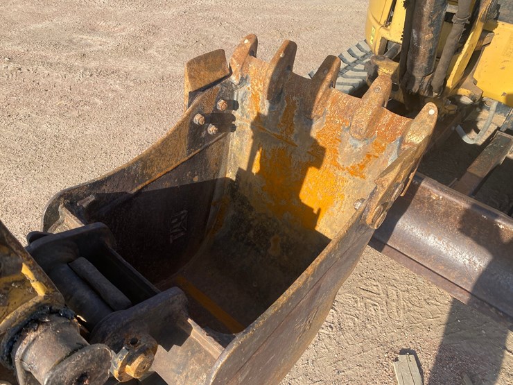 caterpillar-303c-cr-image-10