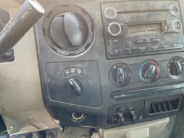 2009-ford-f350-image-31