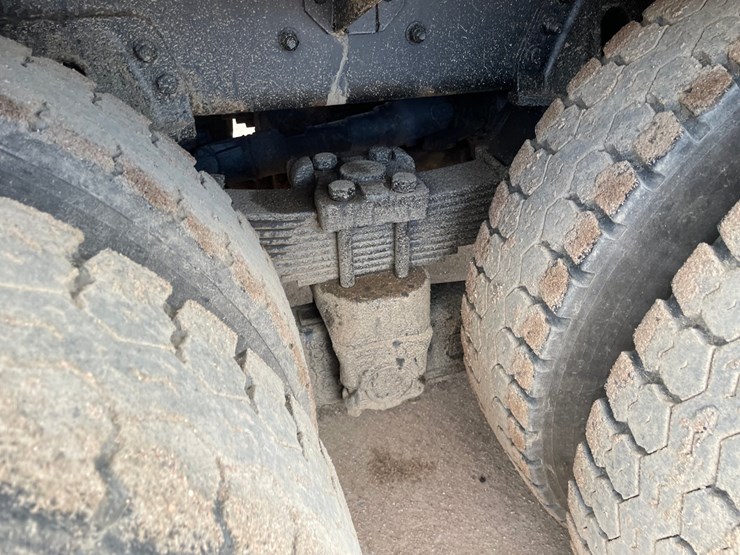 2006-caterpillar-c7-image-31