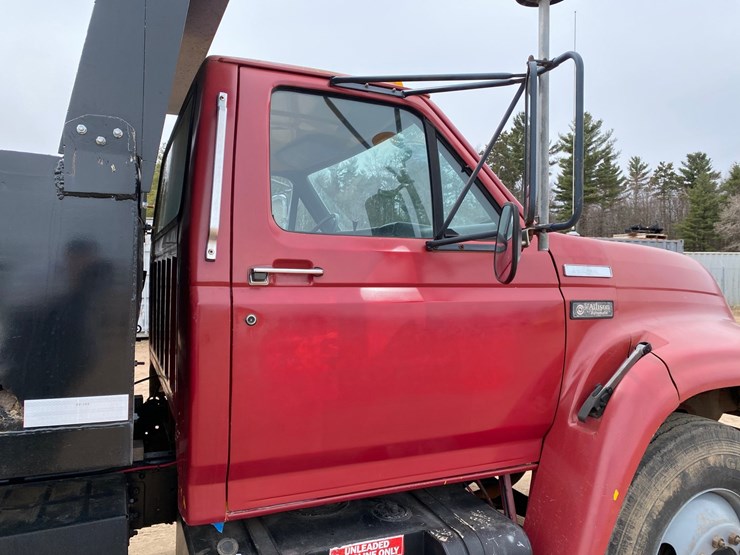 1995-ford-f700-image-33