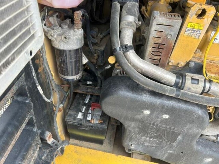 2014-caterpillar-262d-image-29