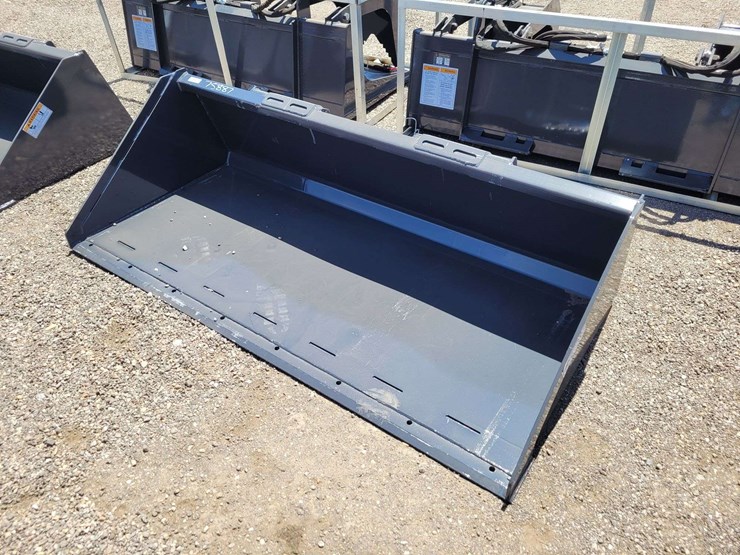 wolverine-tdb-11-78w-track-duty-bucket-image-2