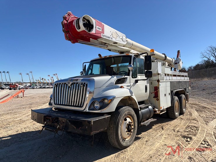 2008-international-7400-image-7