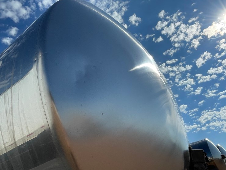 1994-walker-tanker-image-4