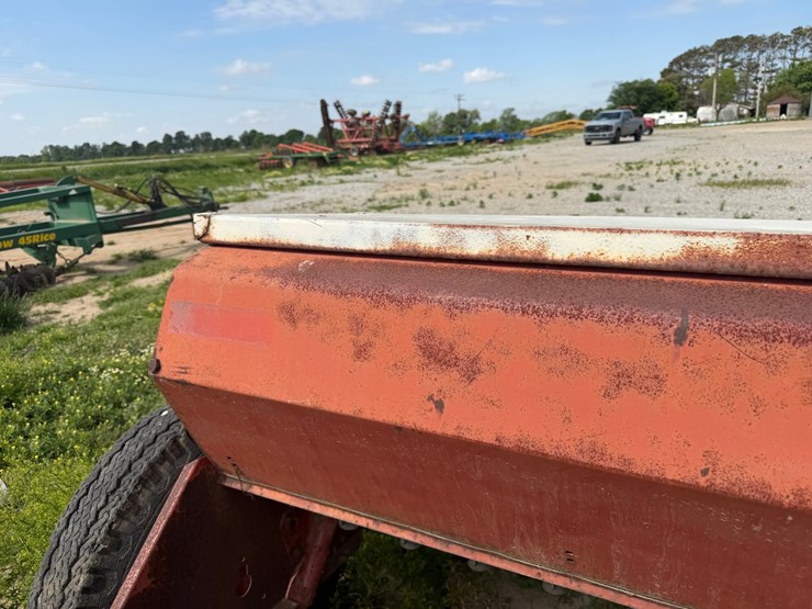 international-12-image-15