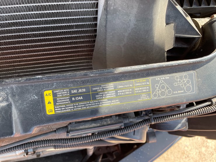 2009-ford-f250-xl-image-23