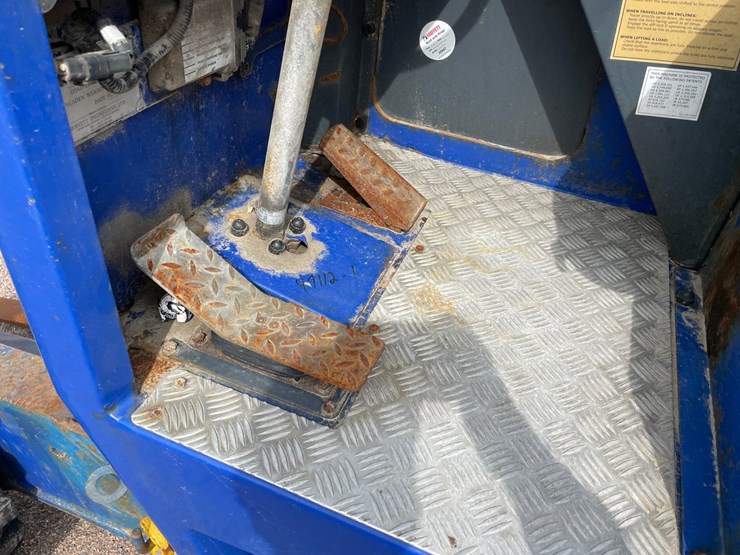 #1250-•-moffet-tm55-4w-piggyback-forklift-image-10