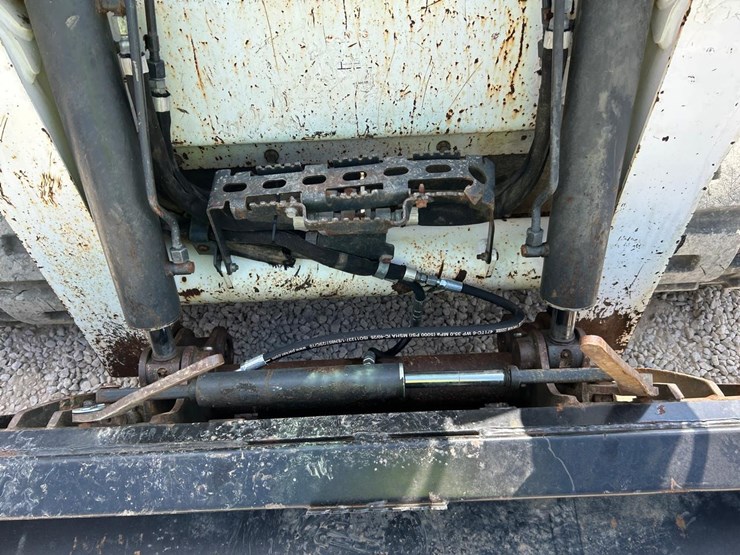 2018-bobcat-t770-image-10