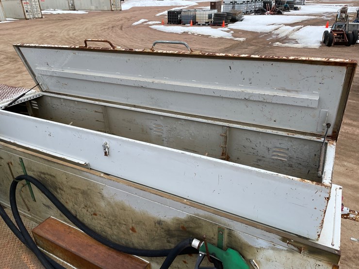 2004-ford-f550-image-23