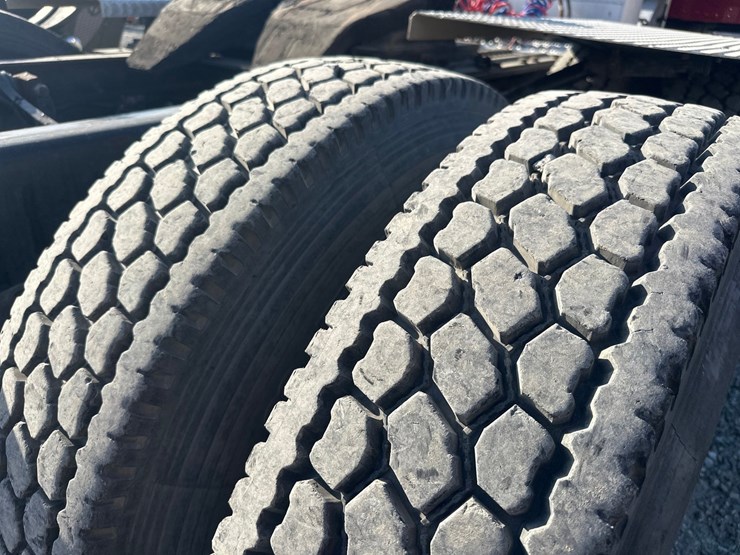 2006-kenworth-w900-image-72