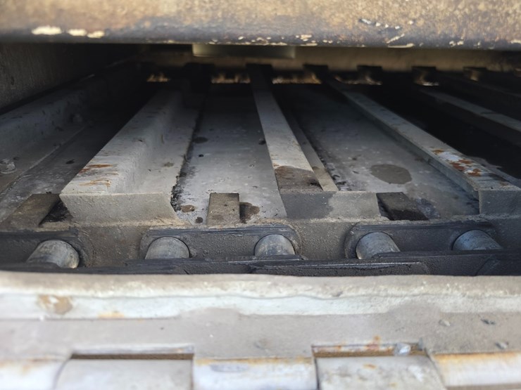 2000-red-river-live-bottom-image-36