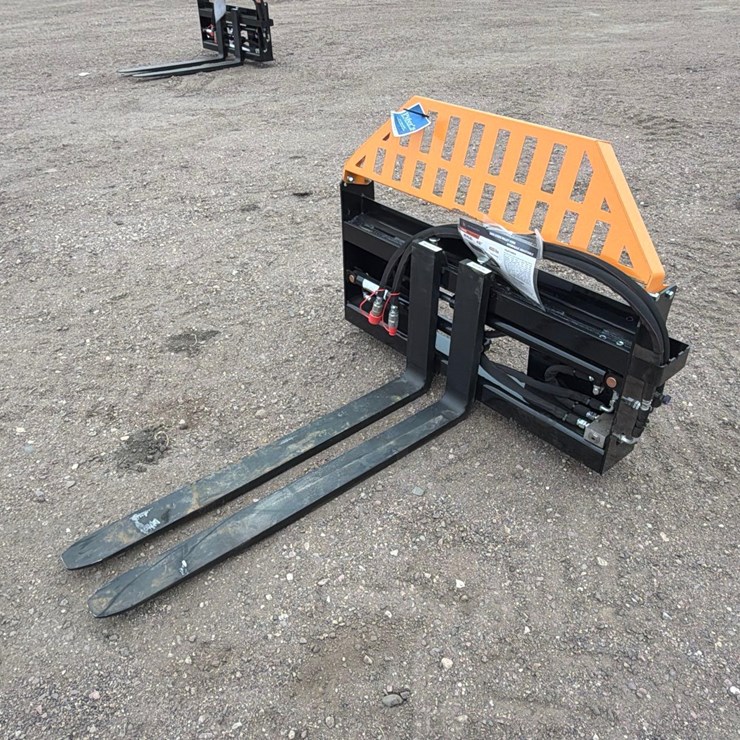 Unused 2025 Wolverine PFA-11-3300G Hydraulic Pallet Fork