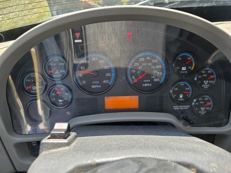 2015-international-workstar-7400-image-68