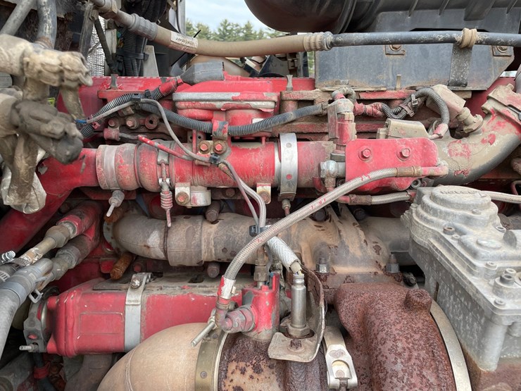 2016-kenworth-t660-image-35