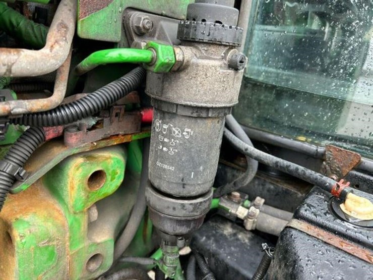 2016-john-deere-5085e-image-32