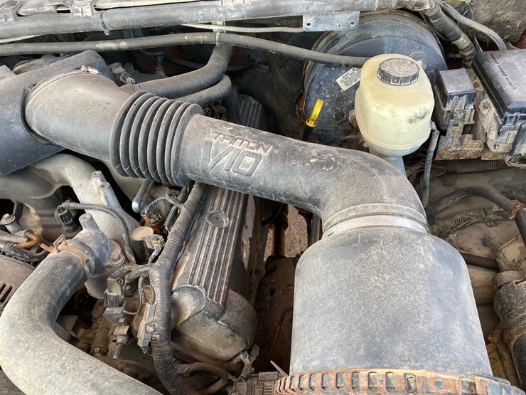 2001-ford-f350-xlt-image-64