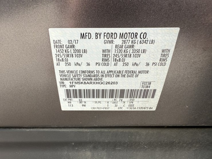 2017-ford-explorer-image-11