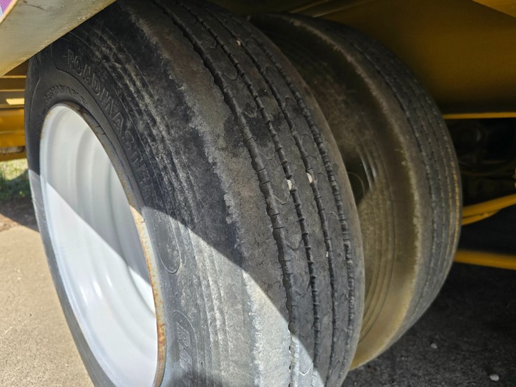 #22622-•-20'-tag-equipment-trailer-image-14