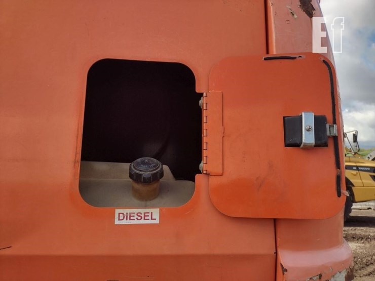 2008-jlg-860sj-image-21