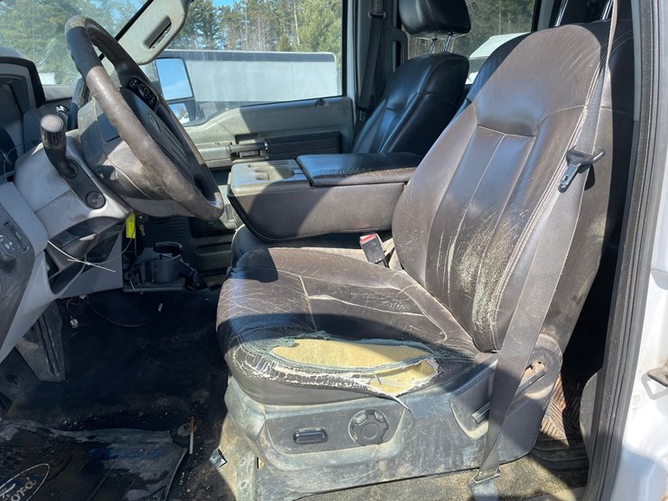 2011-ford-f350-image-35