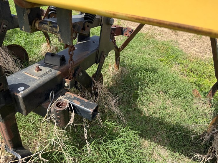 2000-landoll-2000-image-11