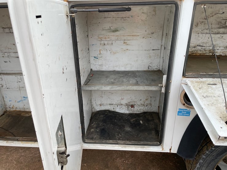 2012-ford-f550-image-16