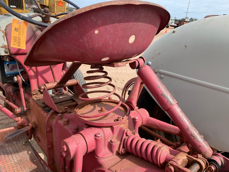 ford-tractor-image-22