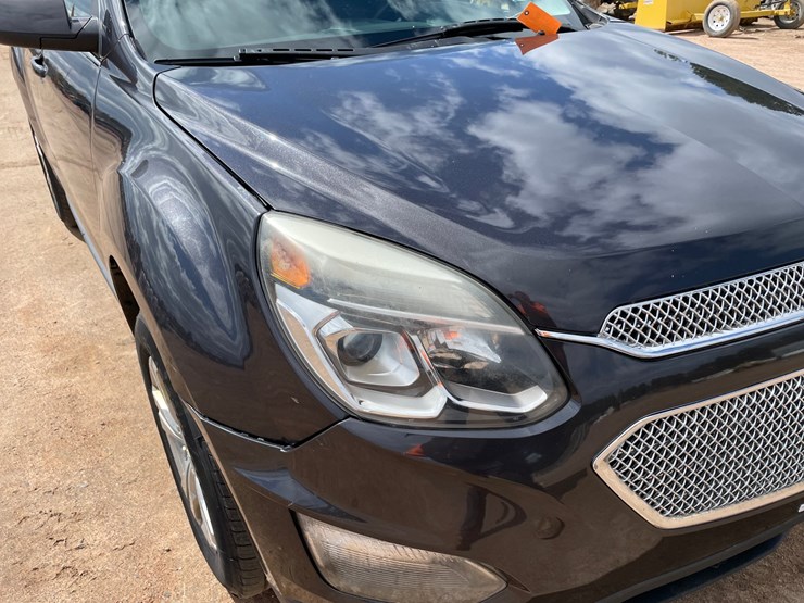 2016-chevrolet-equinox-lt-image-9