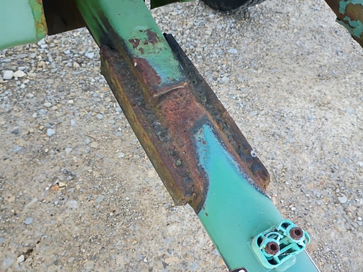 john-deere-702-image-30