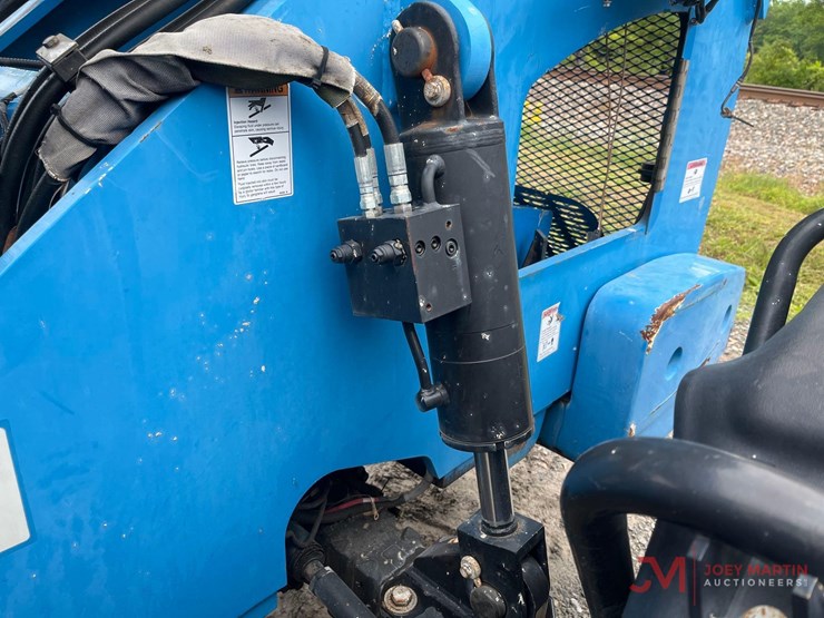 2017-genie-gth1056-image-20