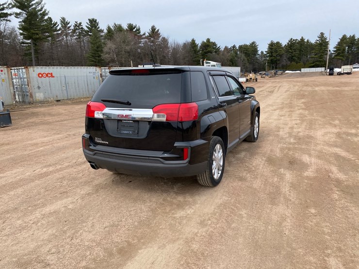 2017-gmc-terrain-sle-image-8