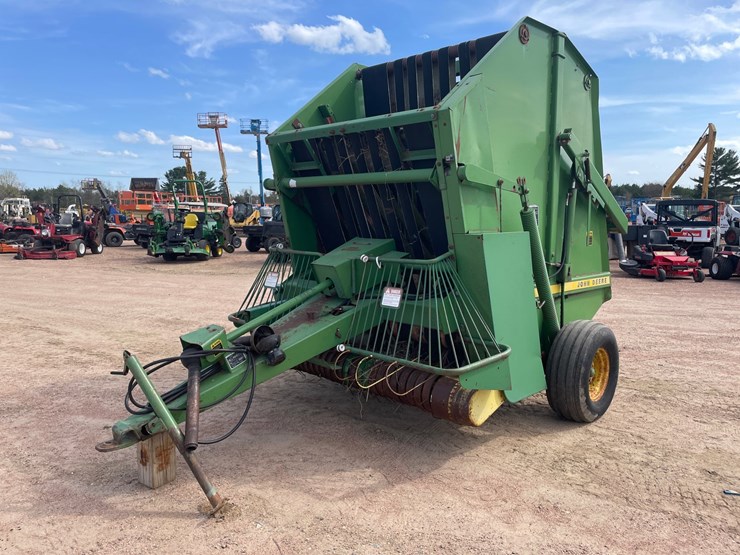 john-deere-510-image-1