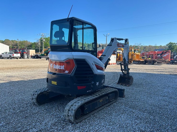 2025-bobcat-e35-image-4