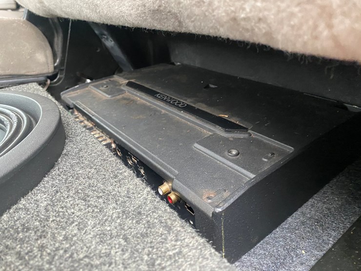 2005-dodge-2500-image-36