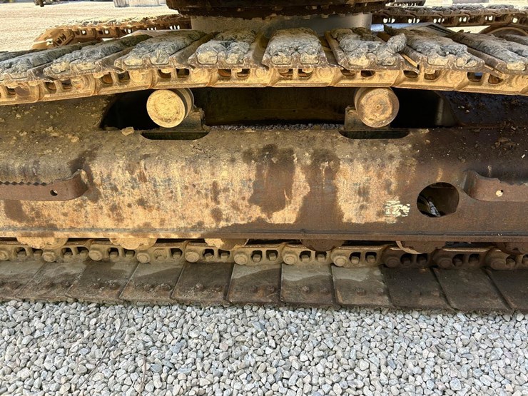 komatsu-pc138us-lc-8-image-12