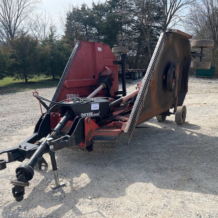 #22599 • 2615 Legend 15’ Bushog