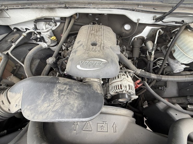 2006-chevrolet-silverado-3500-image-14