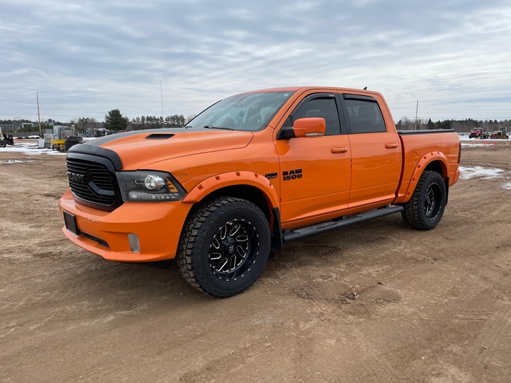 2017-dodge-ram-1500-image-1