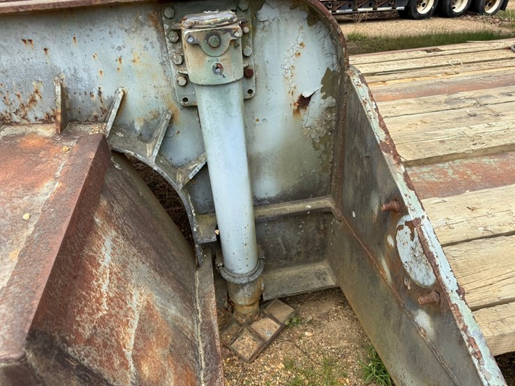 fontaine-step-deck-image-25