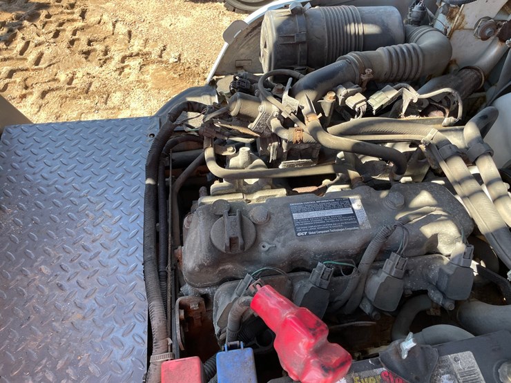 #1134-•-unicarriers-lp-forklift-image-27