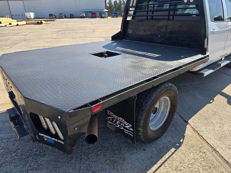 2015-chevrolet-silverado-3500-image-44